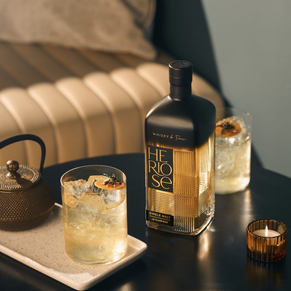 HERIOSE BEAUTY TOPVIEW6916 – Theo Schuman 1