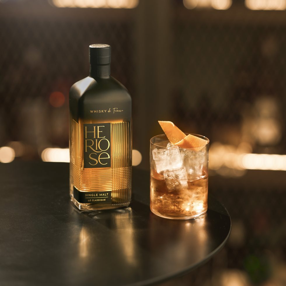 HERIOSE BEAUTY TOPVIEW8085 – Theo Schuman 1